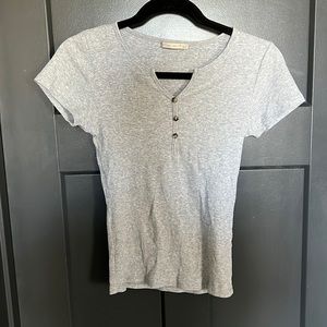 Gray button short sleeve